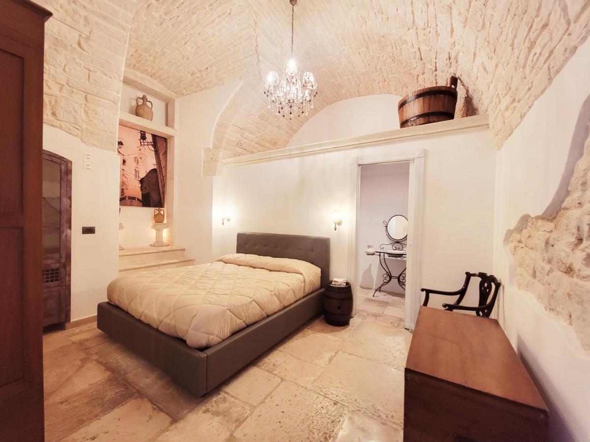 Historic Apulia Old Town Stone House With Private Patio Giovinazzo